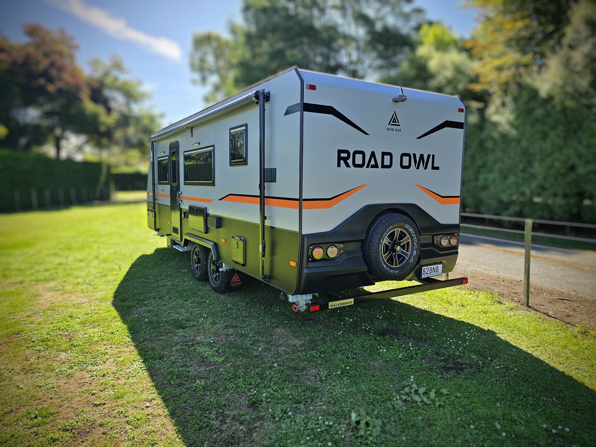 New Age - Owly